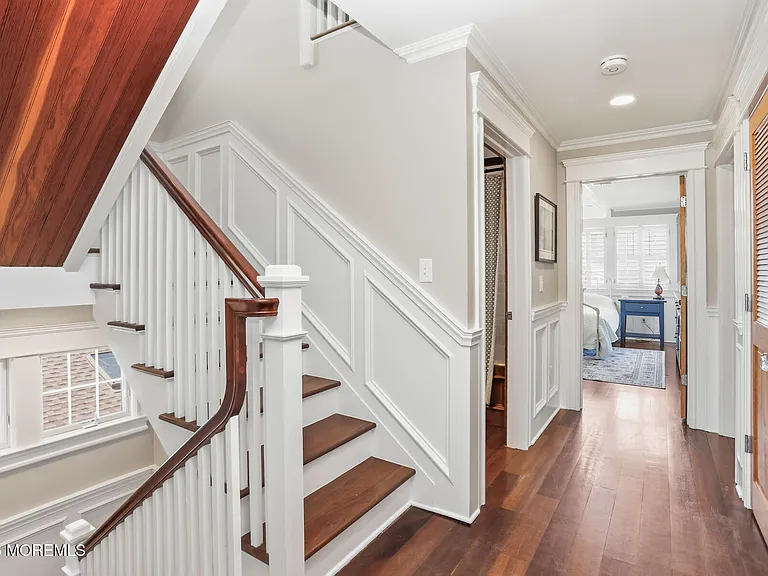565 Trout Ave — Photo 16