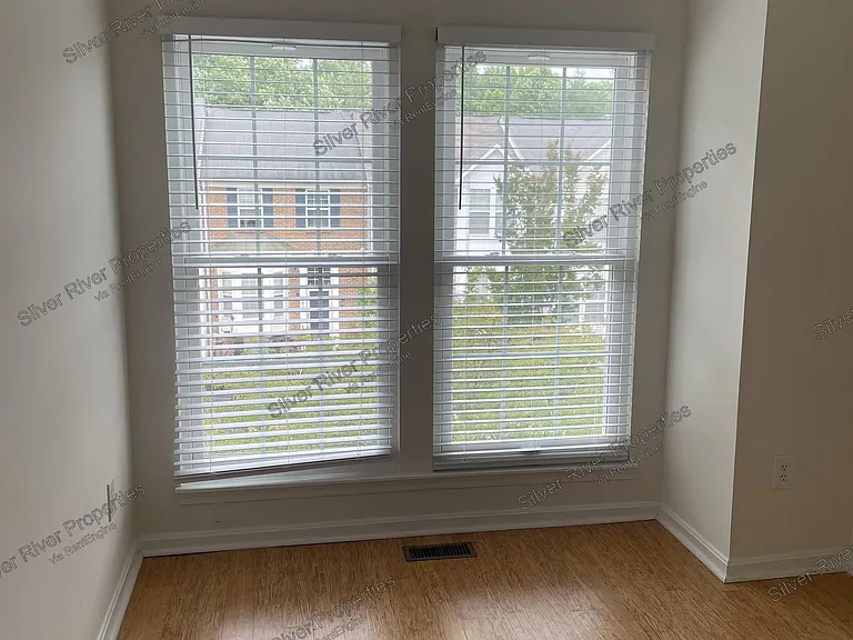 10613 Ignatius Digges Dr #1 — Photo 17