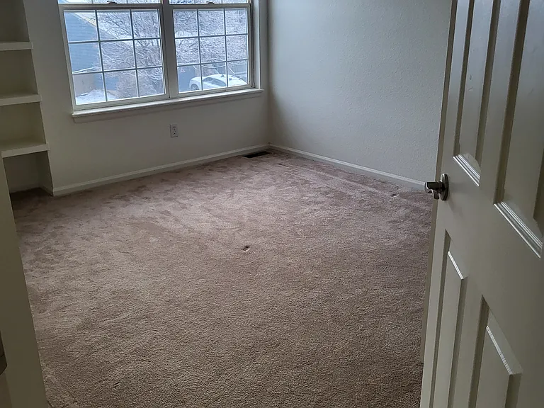 9418 Burgundy Cir — Photo 22