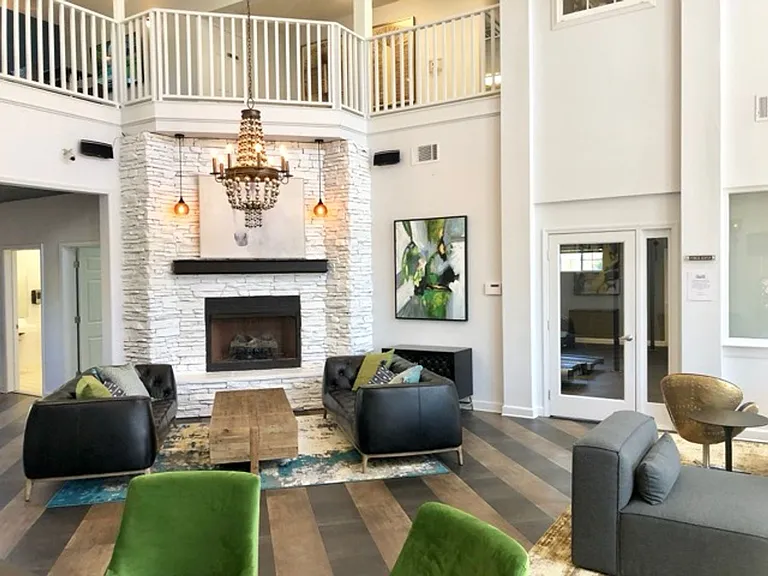 102 University Village Dr #L — Photo 28