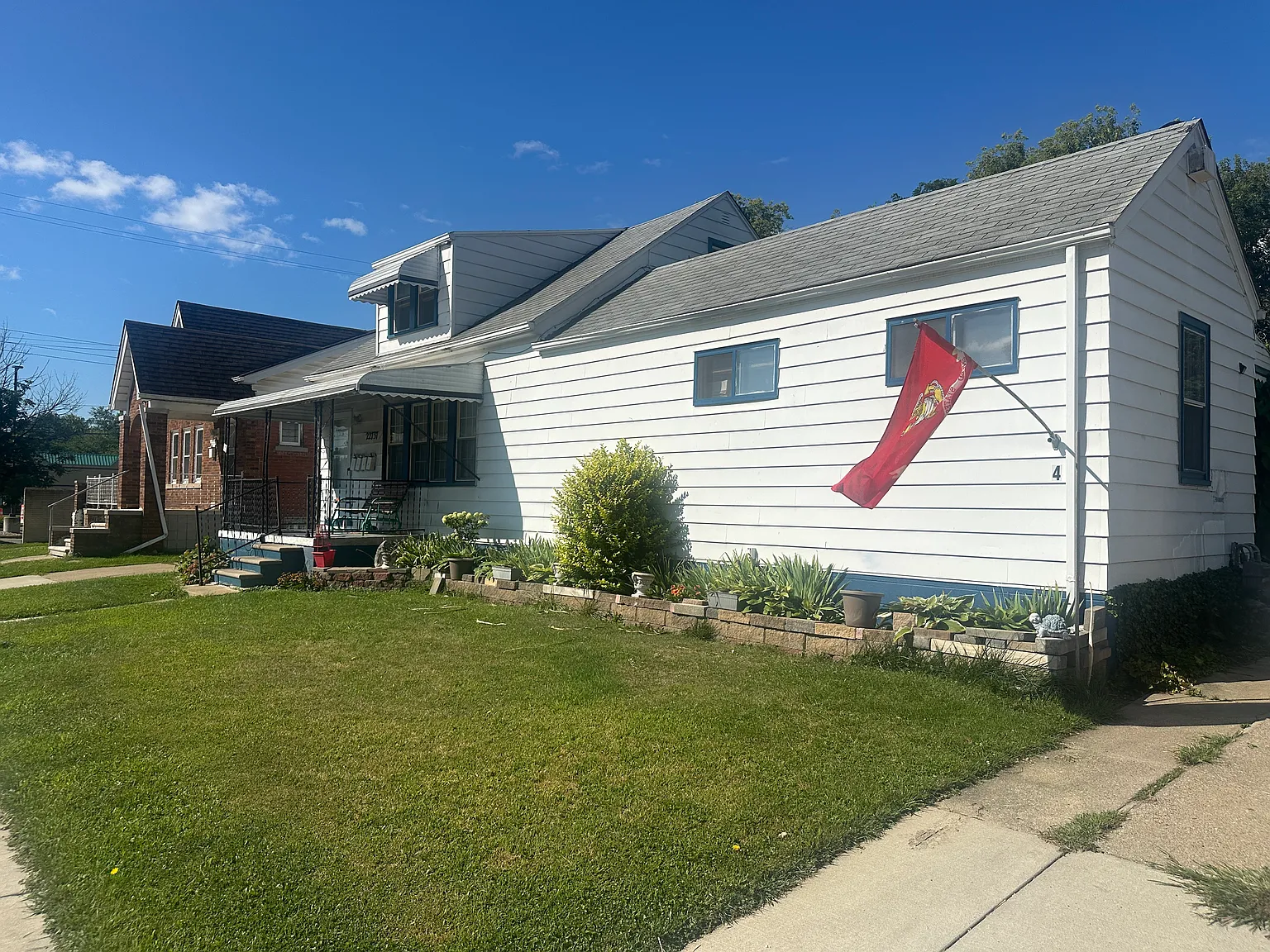 22737 Donald Ave — Photo 4