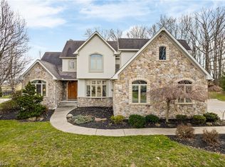 9198 Ruby Ridge St NW, Canal Fulton, OH 44614