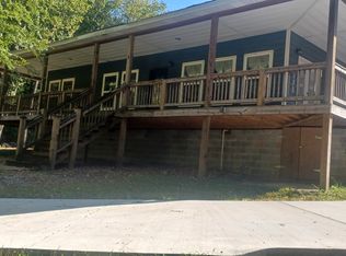 1002 Red Oak Dr, Greenbrier, TN 37073