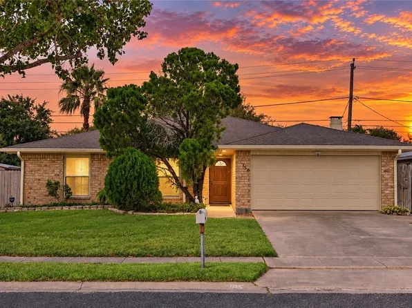 756 Alhambra Dr, Corpus Christi, TX 78418