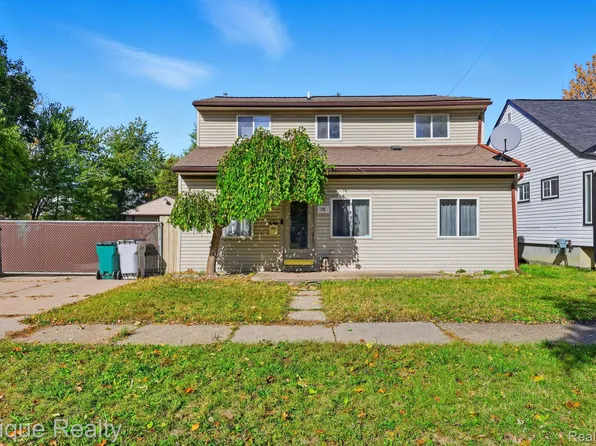 76 W Coy Ave, Hazel Park, MI 48030