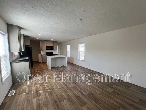 2nd image of 825 1st Ave E #289