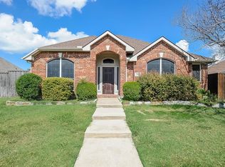 2410 Fieldcrest Dr, Rockwall, TX 75032