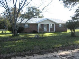 1941 Zachery Rd, Cottonwood, AL 36320