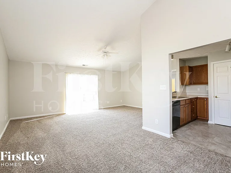 5621 Wynridge Ct — Photo 5