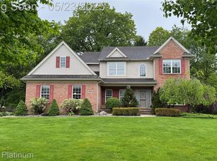 4679 Stillmeadow Dr, Howell, MI 48843