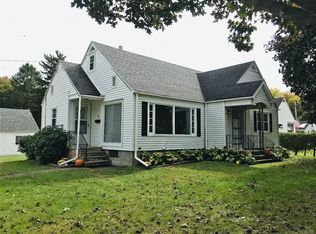 2 Sherrill Ln, New Hartford, NY 13413