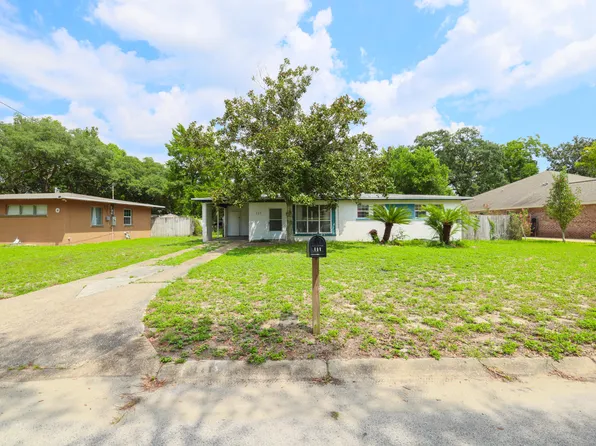 111 Thornhill Rd, Fort Walton Beach, FL 32547