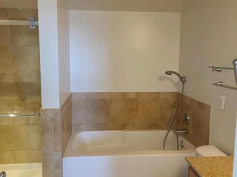 414 Water St #2613 — Photo 11
