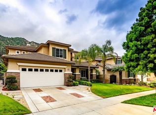 26 Boulder Ridge Ct, Azusa, CA 91702