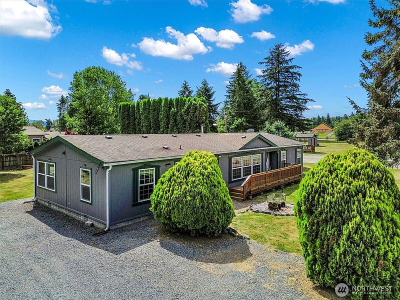 2nd image of 28707 26th Avenue E