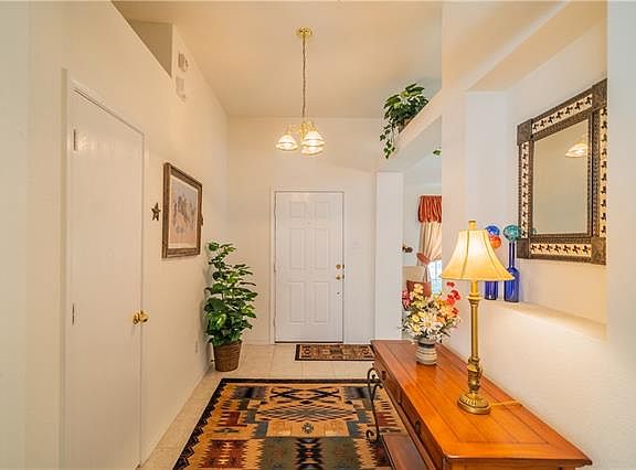 5th image of 114 Forest Park Ln
