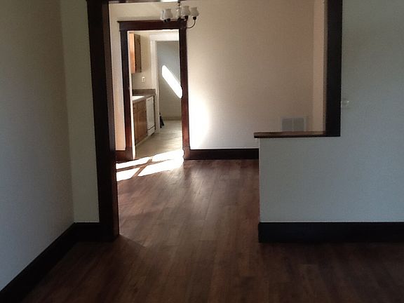 Dining room to living room