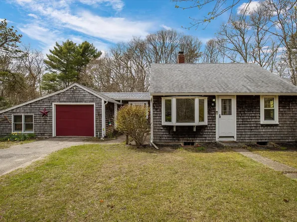 61 Old Phinneys Lane, Barnstable, MA 02630