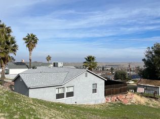 518 Garfield Ave, Taft, CA 93268