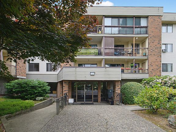 3rd image of 45650 McIntosh Dr #1115