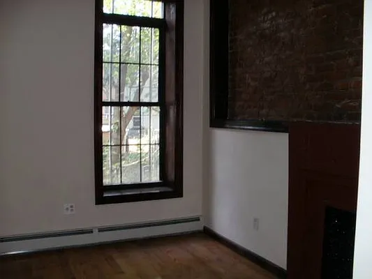 Rented by Rental Solutions Inc | media 18