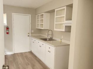 7818 Glass St, Houston, TX 77016