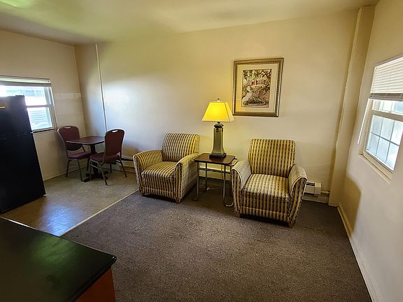4th image of 3663 W 12th St #219