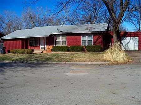 2nd image of 2406 Terrace Ave