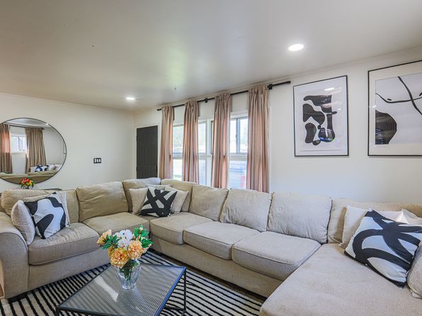 (undisclosed Address)