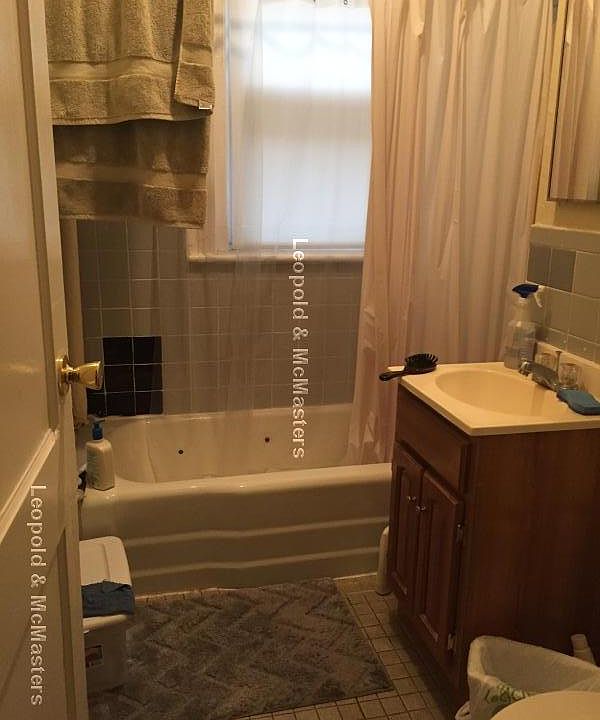 2nd image of 383 Riverway St #11