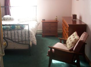 543 Asa Davol Rd, Tiverton, RI 02878