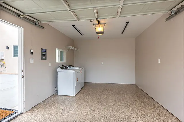 1344 Ximeno Ave — Photo 12