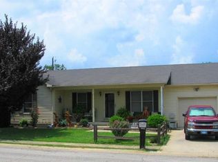 1140 Southpoint Dr, Georgetown, KY 40324
