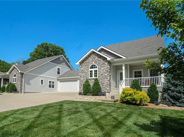 509 N Birch St, Ottawa, KS 66067