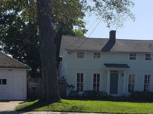 285 Elm St, New Canaan, CT 06840