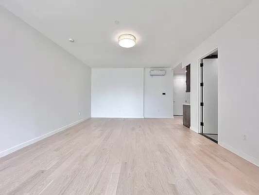 Rented by Doorway NYC, LLC | media 19