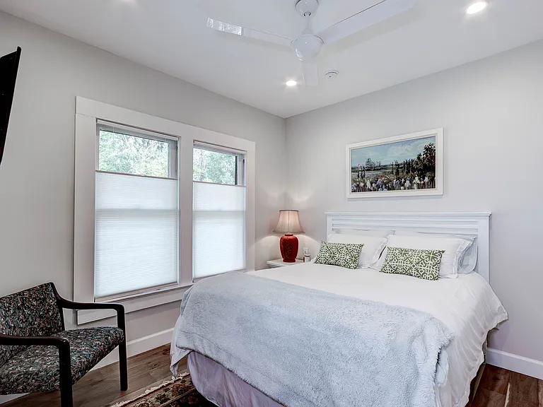 1201 Palmetto Ave — Photo 12