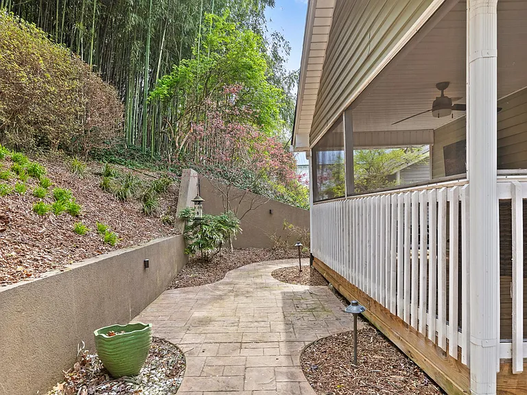 306 Tremont St — Photo 12
