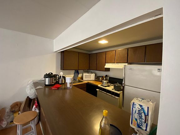 2nd image of 1412 Geddes Ave APT 3