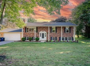 913 Cindy Ln, Westminster, MD 21157