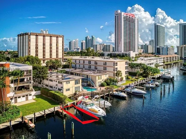 2380 Diana Dr, Hallandale, FL 33009