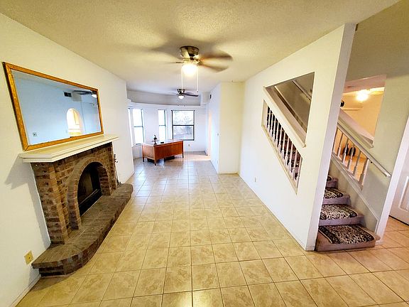 3rd image of 7122 Golden Hawk Dr