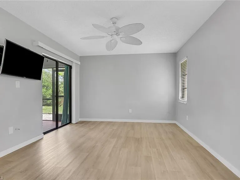 9861 Alabama St #3 — Photo 13