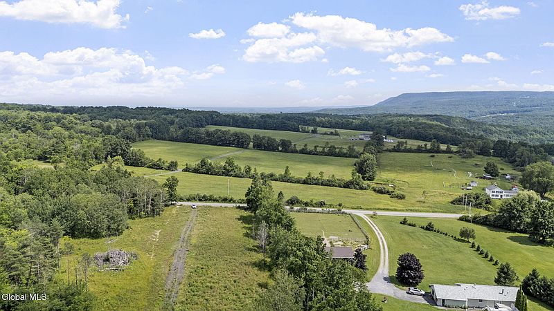 2nd image of 181 Gray Road