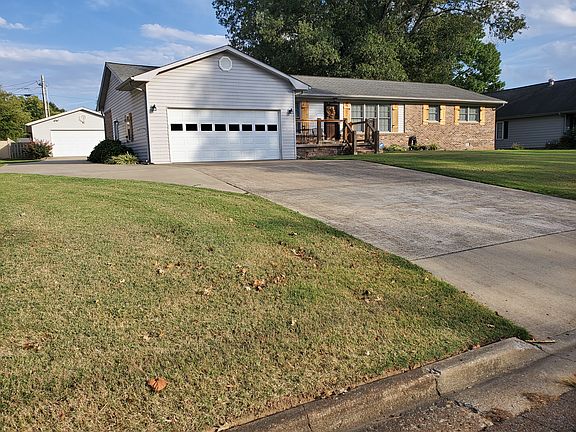 2nd image of 1408 Pleasant Valley Ave