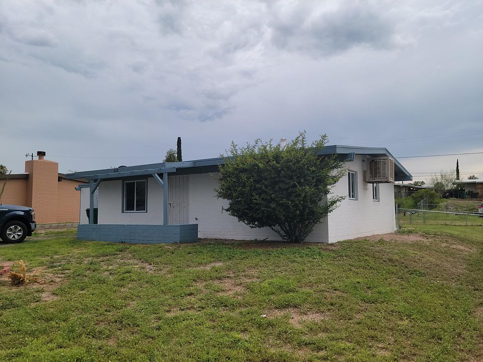 1st image of 212 S Avenue B