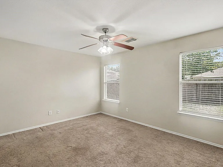 11419 Flying Geese Ln — Photo 7