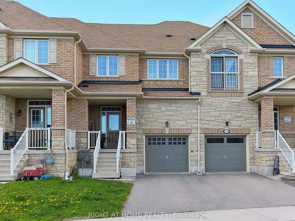 736 Farmstead Dr, Milton, ON L9T 8N4