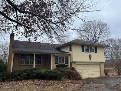 721 Morningstar Dr, Ellwood City, PA, 16117