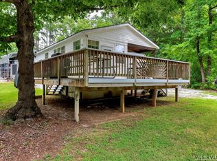 85 Lochsa Trl, Bracey, VA 23919